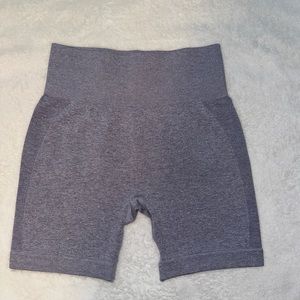 KEFI shorts. Size SM